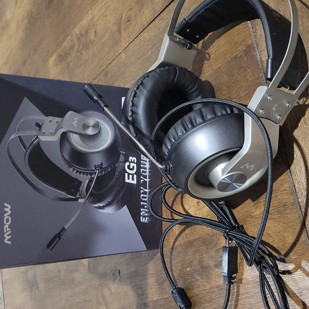 Gaming USB Headphones and Mic